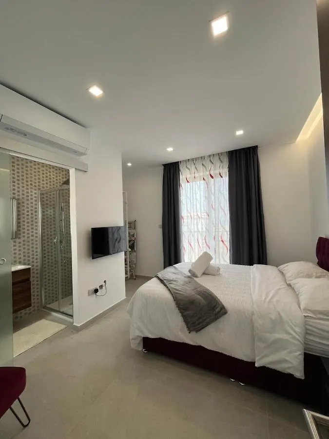 St Julians Penthouse Διαμέρισμα Saint Julian's
