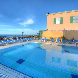 Vivaldi Hotel